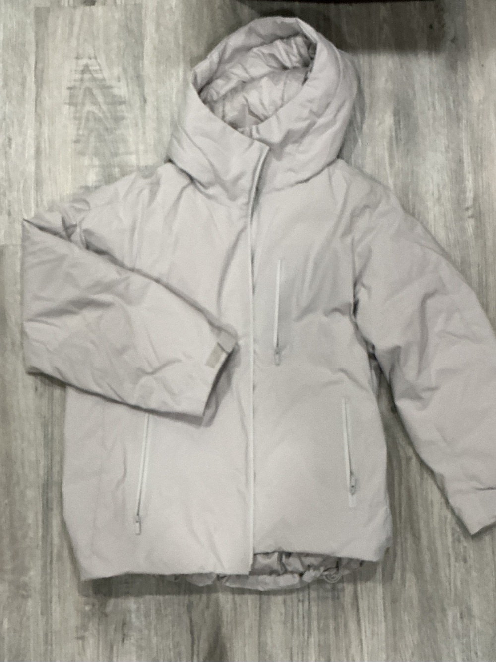 Uniqlo Light Gray Hooded Puffer Jacket